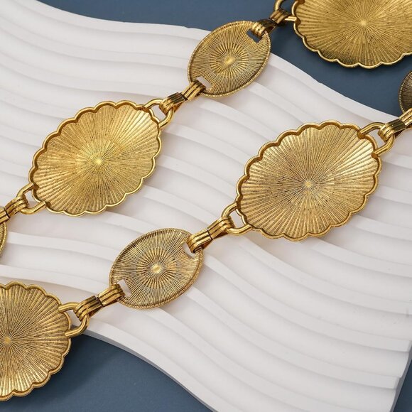 Western Concho Chain Belt for Women Adjustable Metal Waist Jewelry for Dresses - Picture 6 of 7